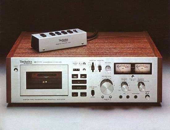 Technics RS-677US