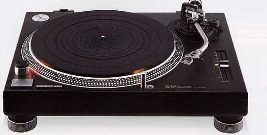 Technics SL-1200MK4