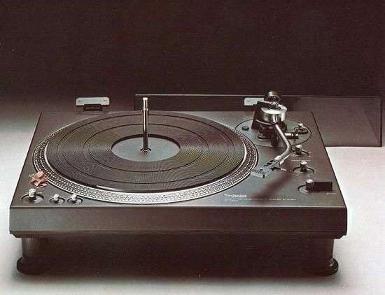Technics SL-1350