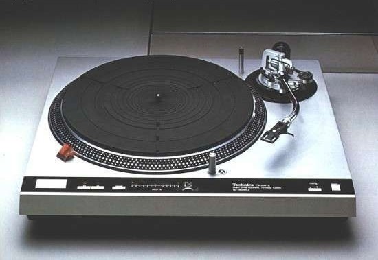 Technics SL-1600MK2