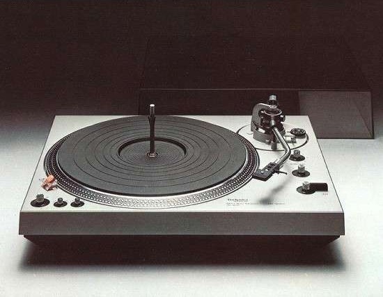 Technics SL-1650