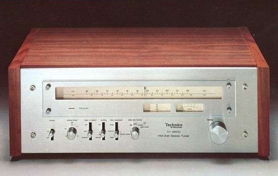 Technics ST-8600