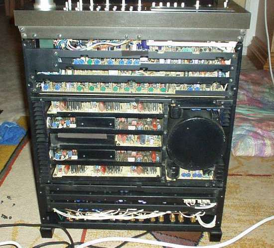 Technics SU-A2 internal view